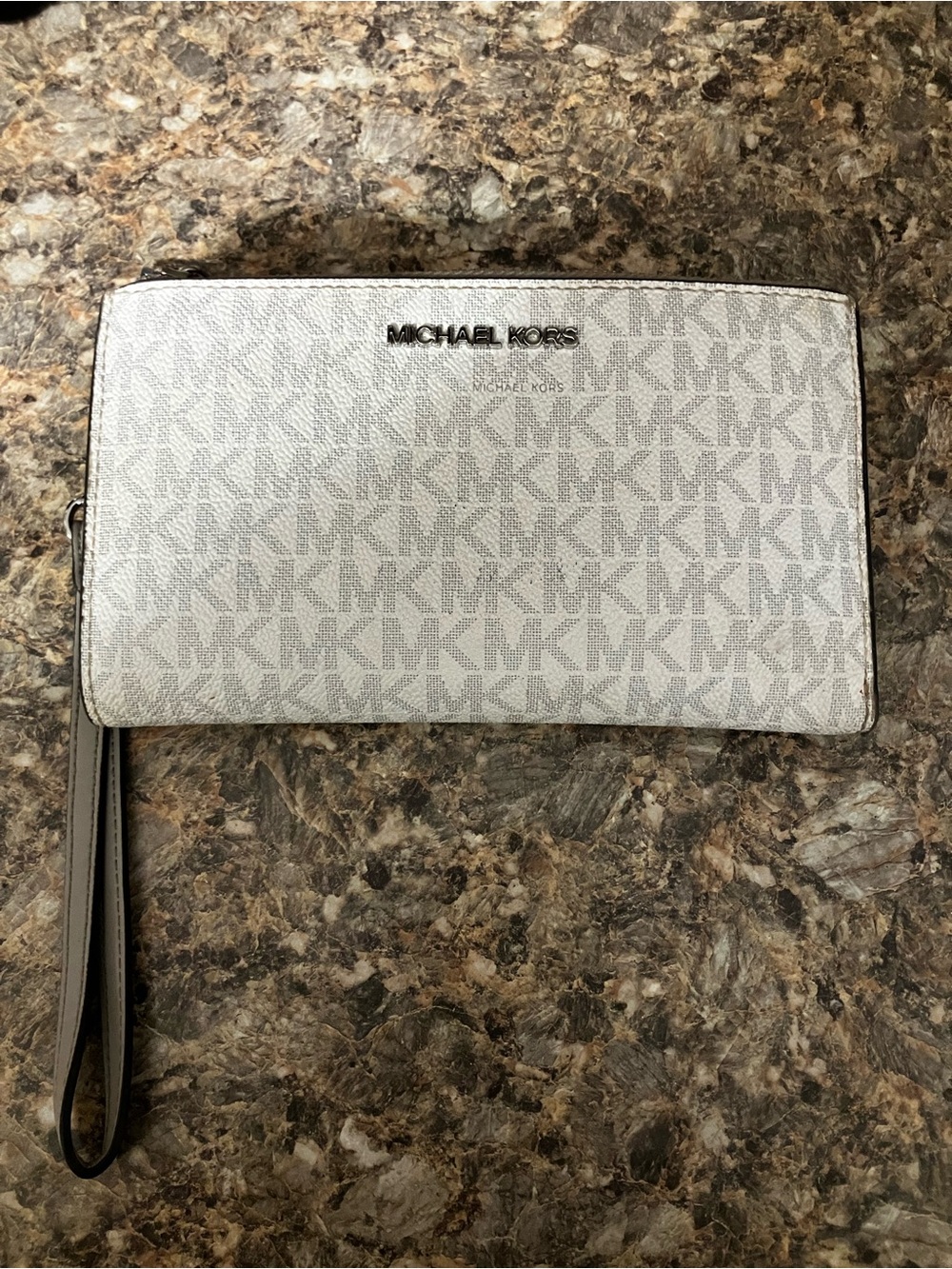 Michael Kors Cream Leather Card Wallet with ID Window
